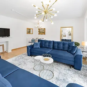 https://luxus-wohnung-im-stadtzentrum-mit-tiefgaragenplatz.getmunichhotels.com